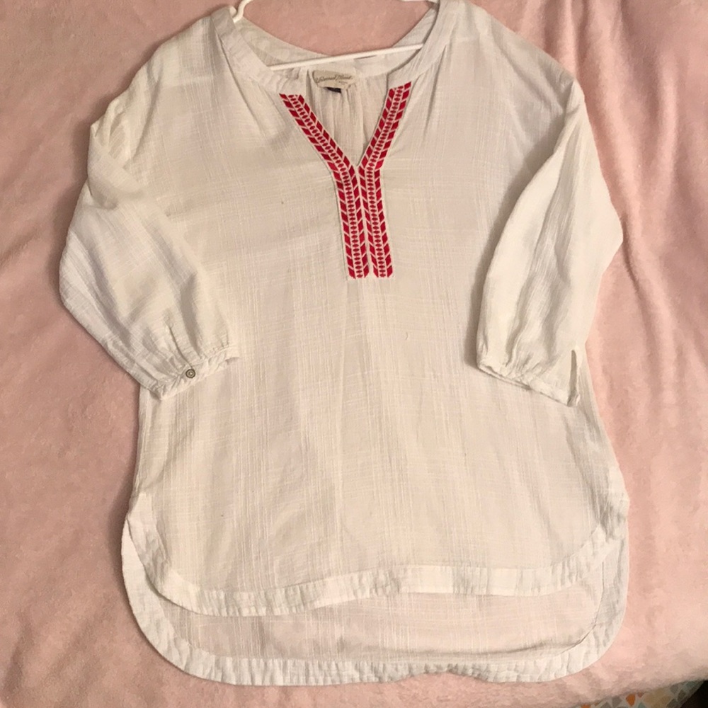Medium White Women’s Tunic